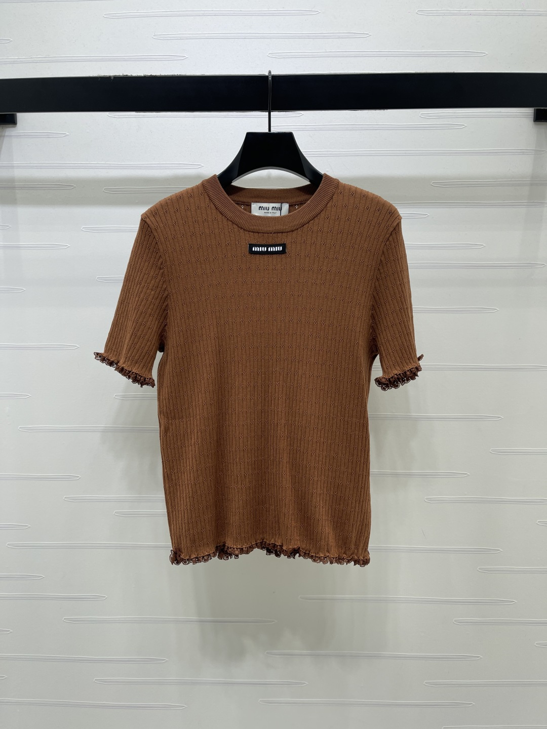 Women's short sleeves